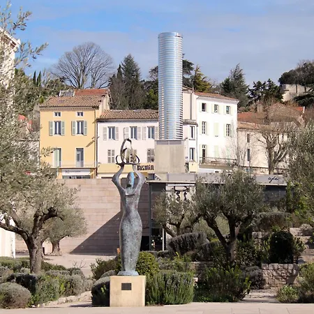 Spacieuse Au Calme Absolu Avec Grande Piscine Jacuzzi Chauffe - Grand Jardin Sans Vis A Vis- Salle De Jeux Avec Fresque Du Nougat - Ideal Familles Et Groupes Drome Provencale Casa de Férias *
