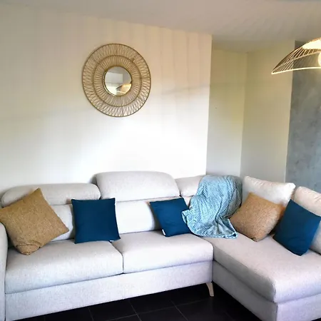 Spacieuse Au Calme Absolu Avec Grande Piscine Jacuzzi Chauffe - Grand Jardin Sans Vis A Vis- Salle De Jeux Avec Fresque Du Nougat - Ideal Familles Et Groupes Drome Provencale Holiday home